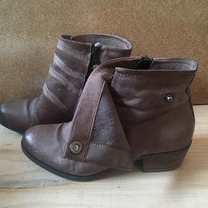 Miz Mooz New York City ankle boot